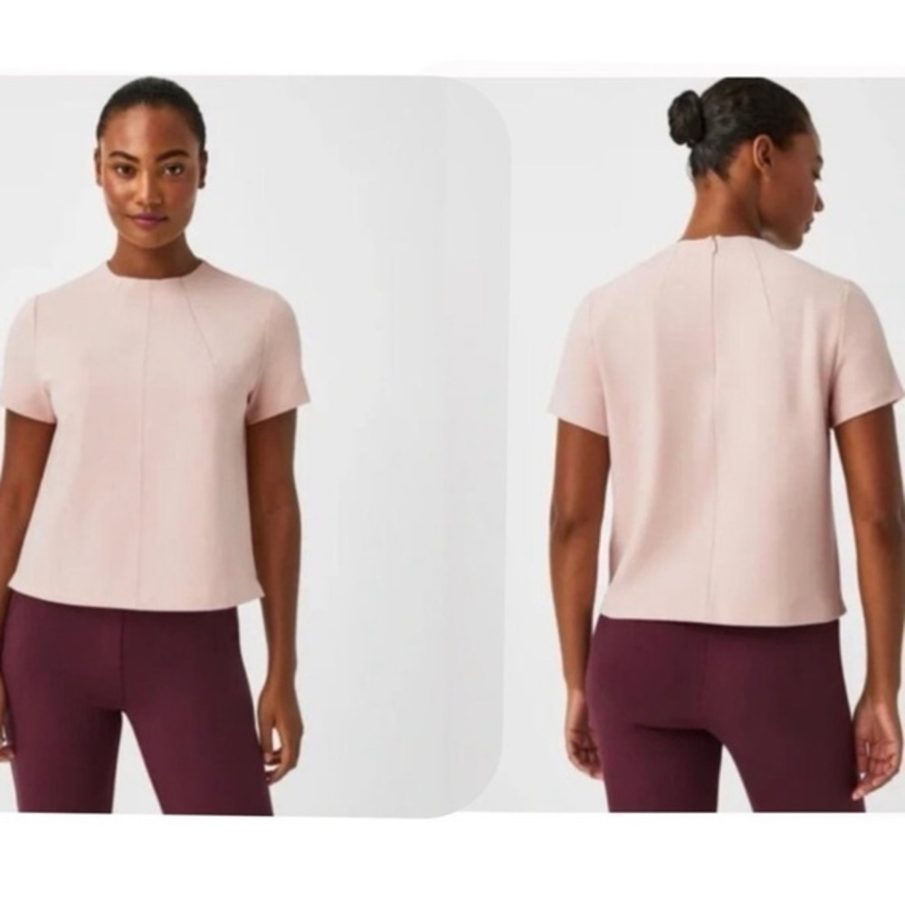 {NWT SPANX The Perfect Funnel Top Crewneck Short Sleeve Top in Pale Pink Large}